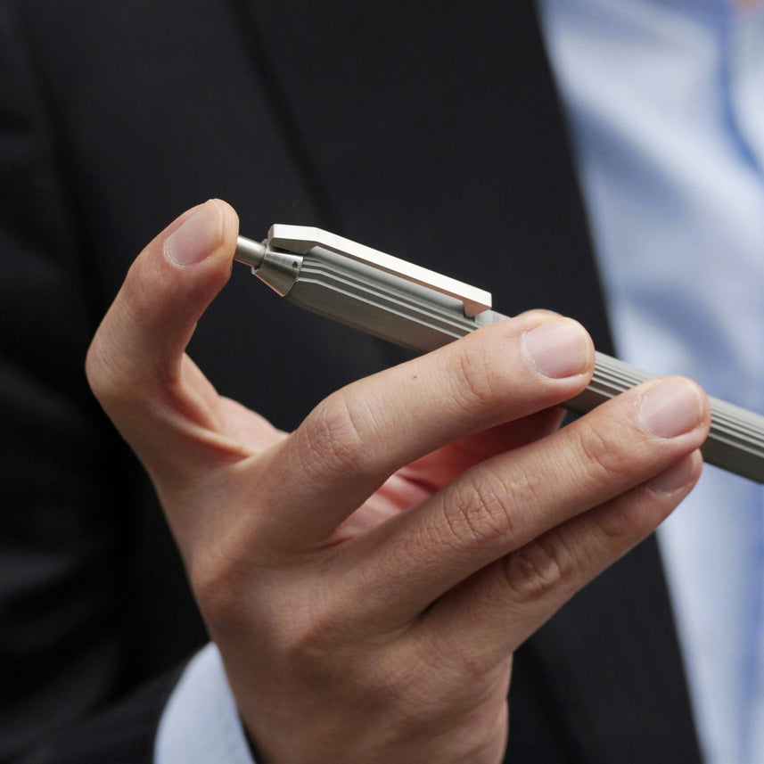 22STUDIO | Contour | Ballpoint Pen