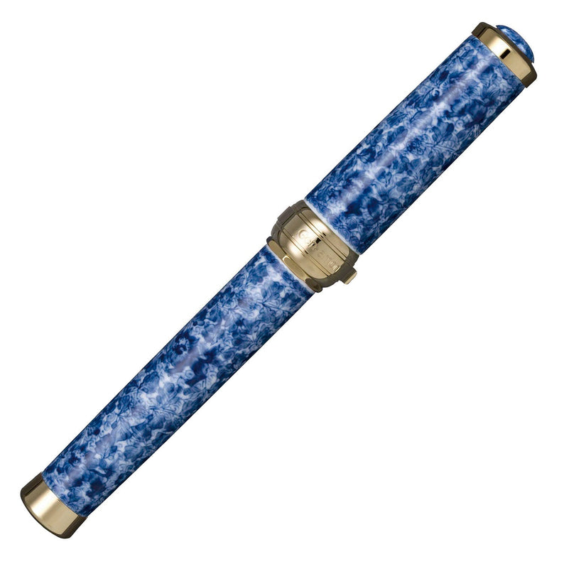 Arita porcelain 400th anniversary commemorative fountain pen with blue and white lion arabesque pattern (made by Gen'emon Kiln)