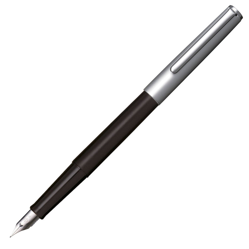 Hiace Neo Fountain Pen