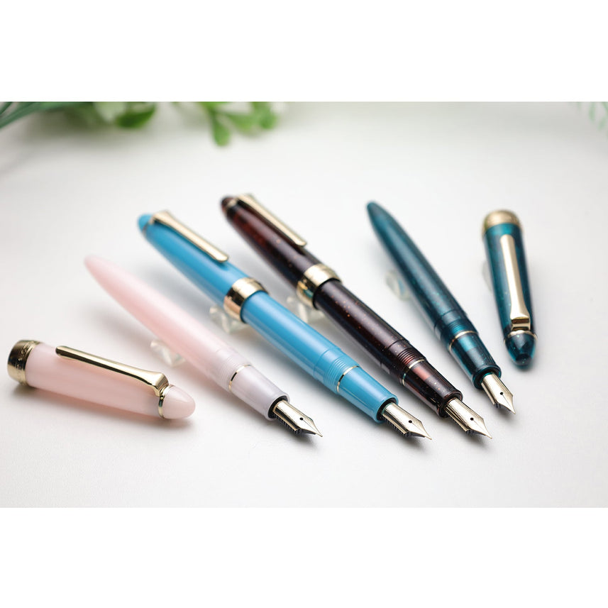 SHIKIORI - Four Seasons Weaving - Grass Play Fountain Pen