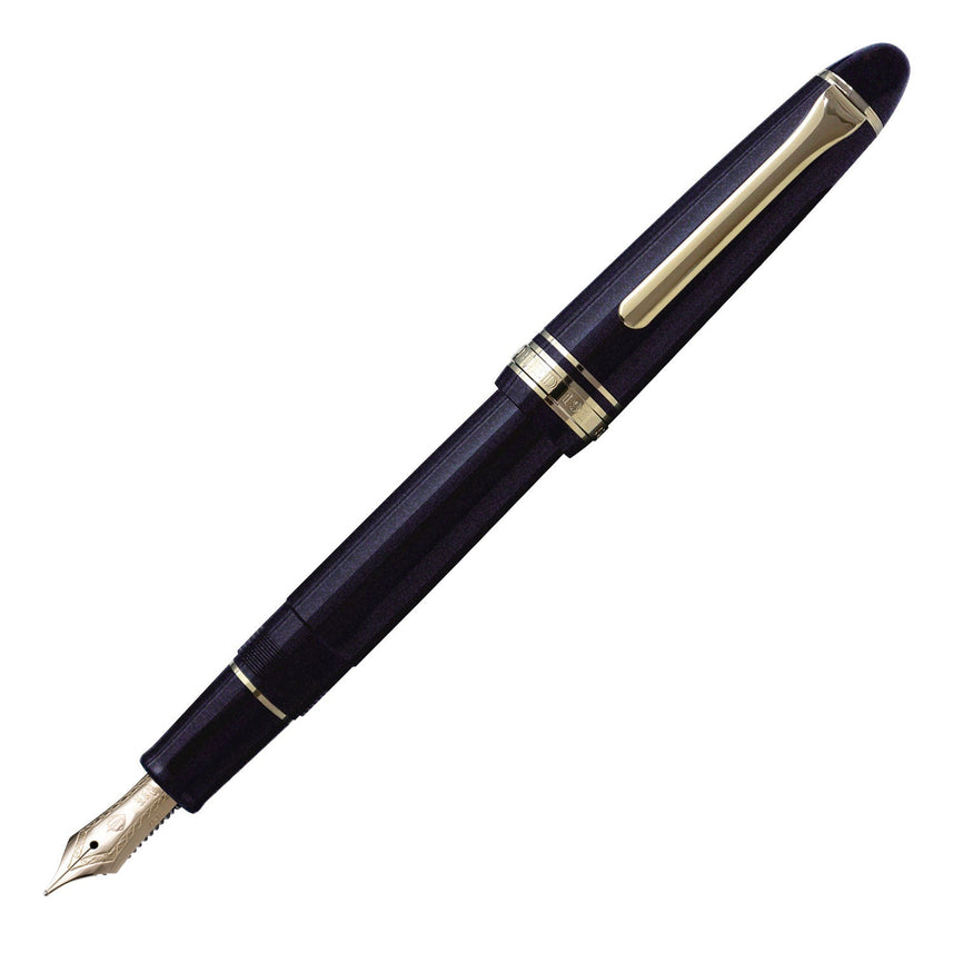 Profit Light Fountain Pen Gold Trim