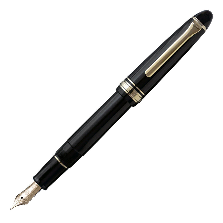 Profit Light Fountain Pen Gold Trim