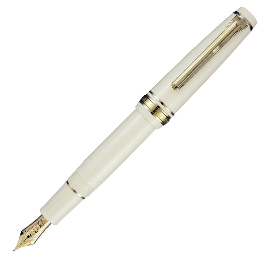 Professional Gear Slim Mini Gold Fountain Pen