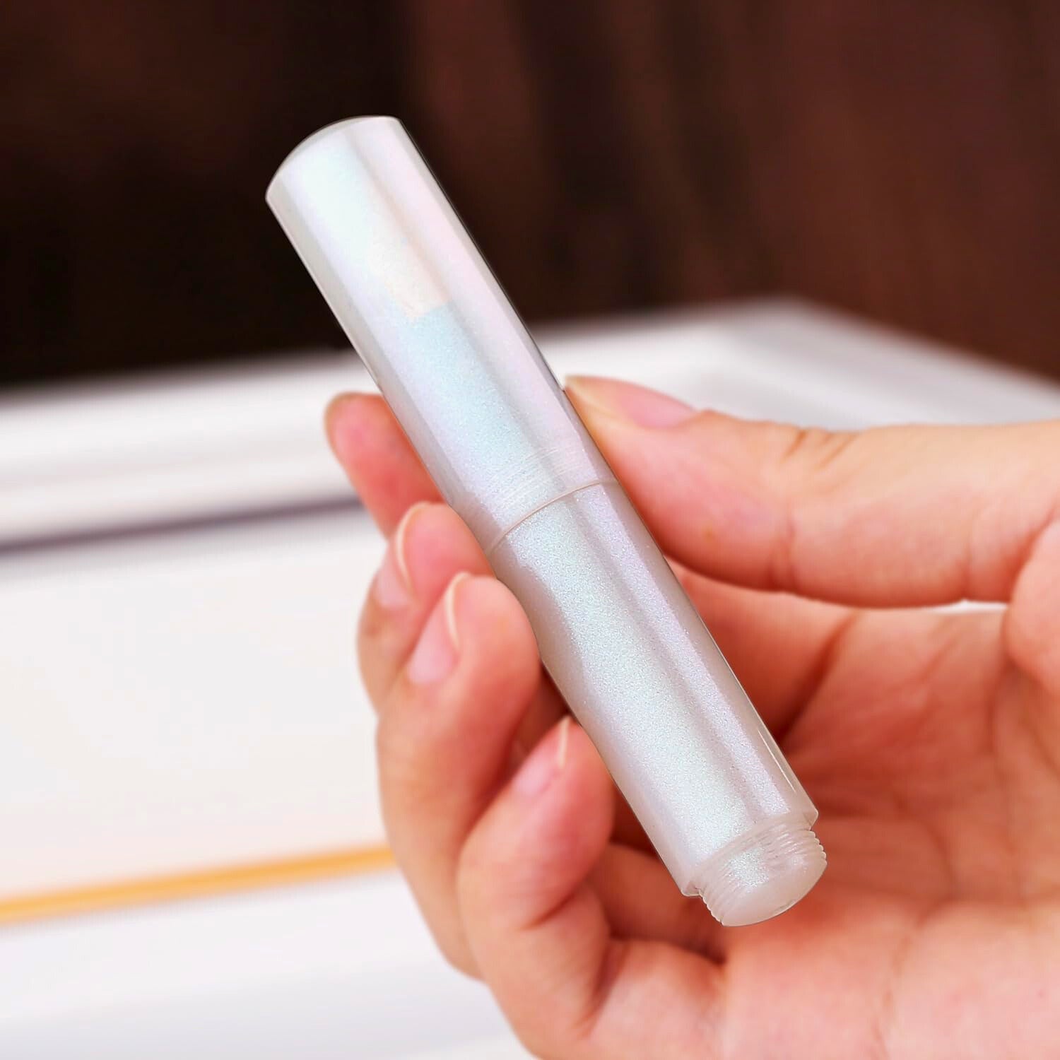 Moonman Wancai Mini Eyedropper Fountain Pen – Fine Nib, Pearl White Resin, Pocket-Size Travel Pen