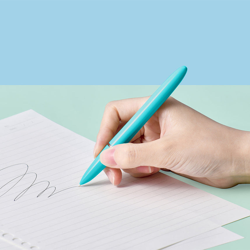 Kaco | Fountain Pens | 0.5mm | Black Ink | Retro | Paper Box Packaging