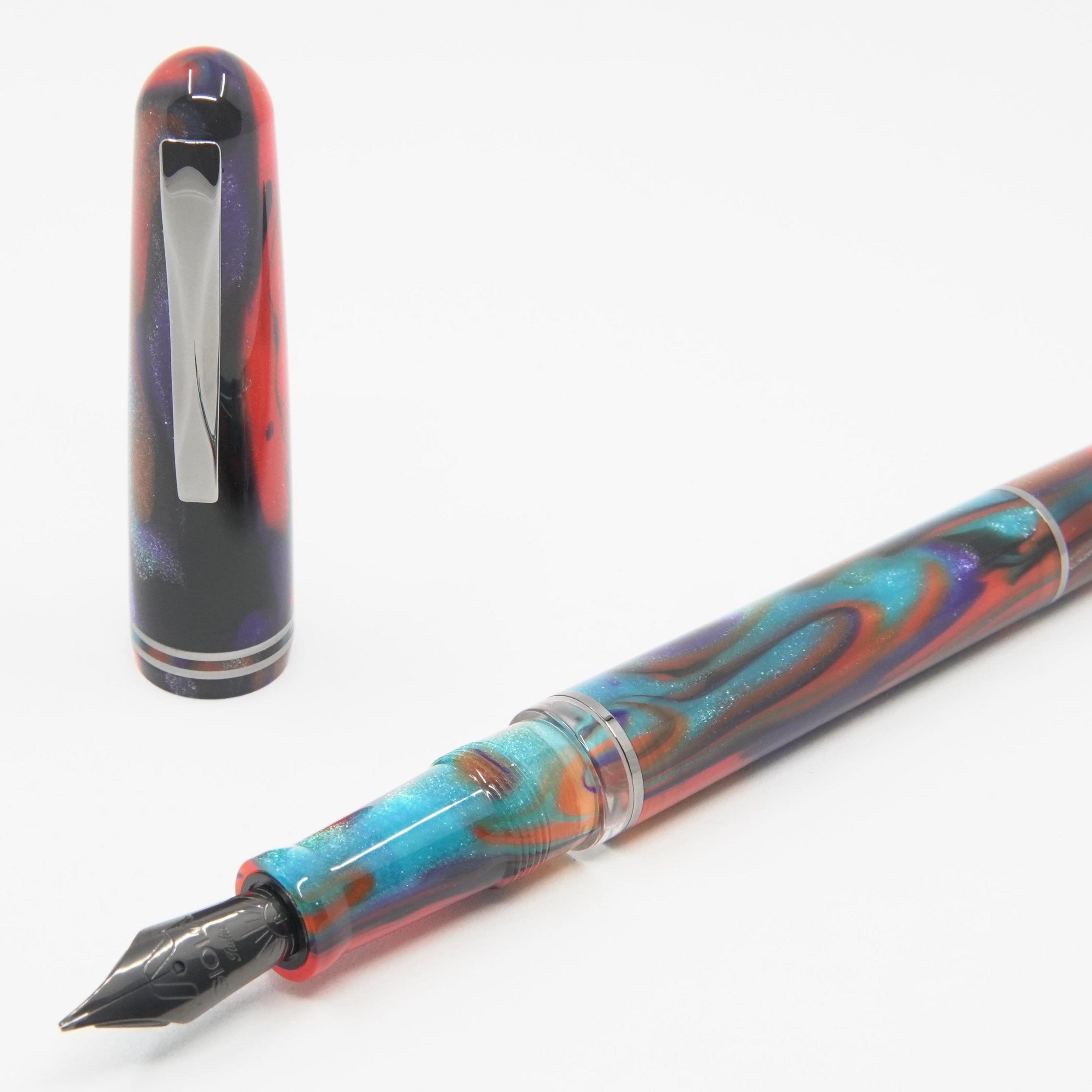GIOIA Metis Iride Fountain Pen – Black Trim