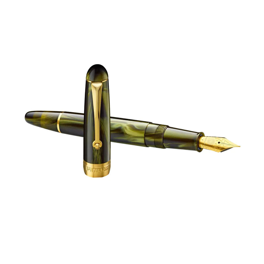 Penlux Masterpiece Delgado Moss Green Fountain Pen