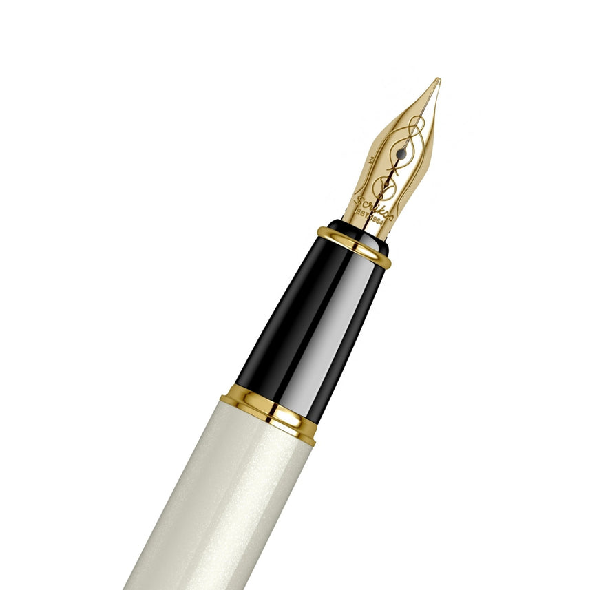 Scrikss Noble 35 Medium Nib Fountain Pen - Pearl White GT