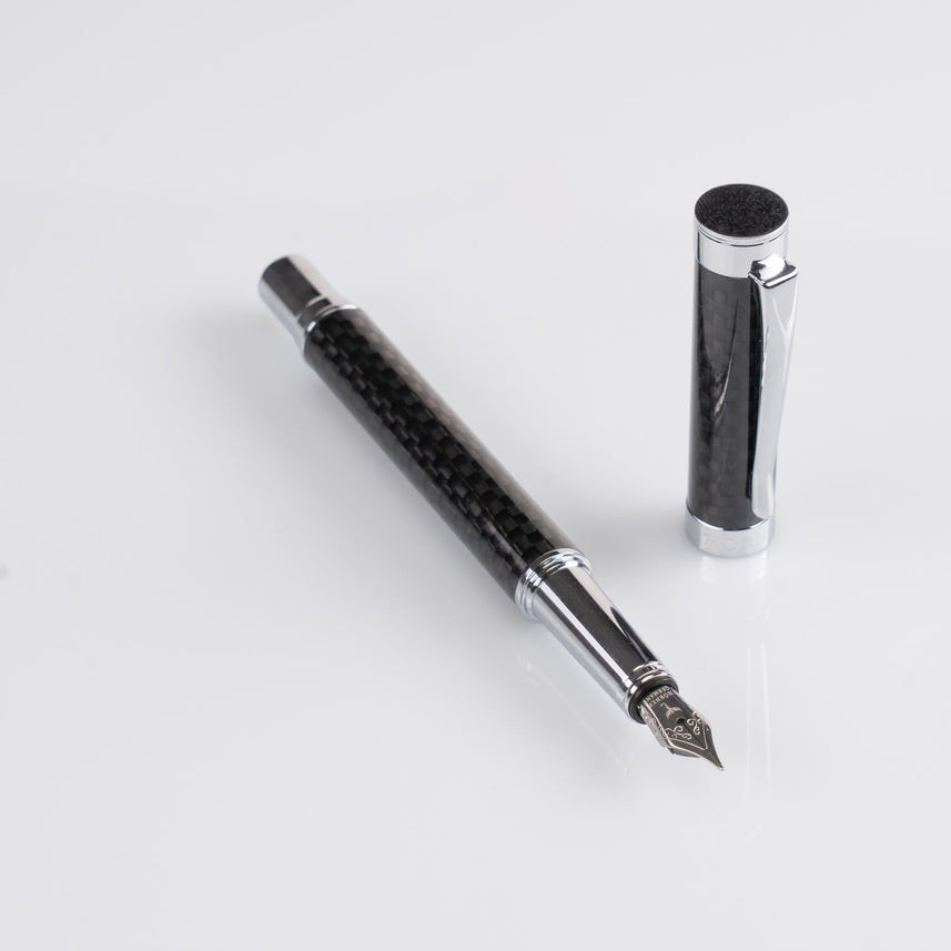 Horner | One | Fountain Pen | Carbon