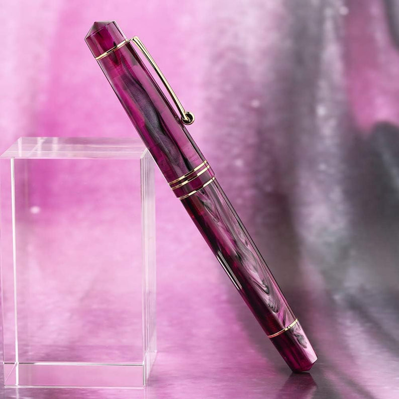 Moonman M800 Fountain Pen Fine Nib, Acrylic Body, Gold Clip And Trim with Converter and Pen Box (Purple