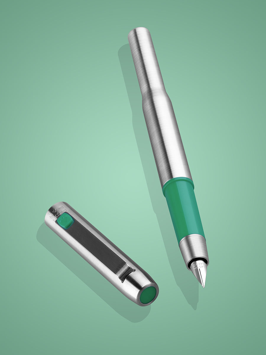 Moonman B25 Spades Ares Fountain Pen – Fine Nib (0.5mm), Stainless Steel