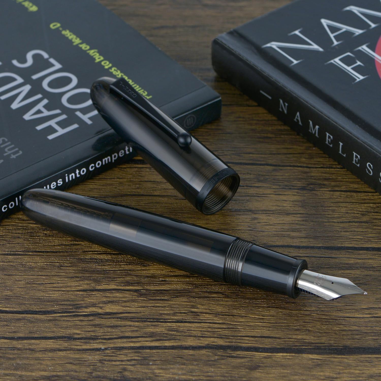 Jinhao 9019 DaDao Series Fountain Pen – 0.7mm Medium Nib, Large Ink Converter, Transparent Matte Black Acrylic Body – Smooth Writing Pen