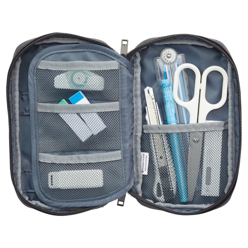 Pen case [book type]