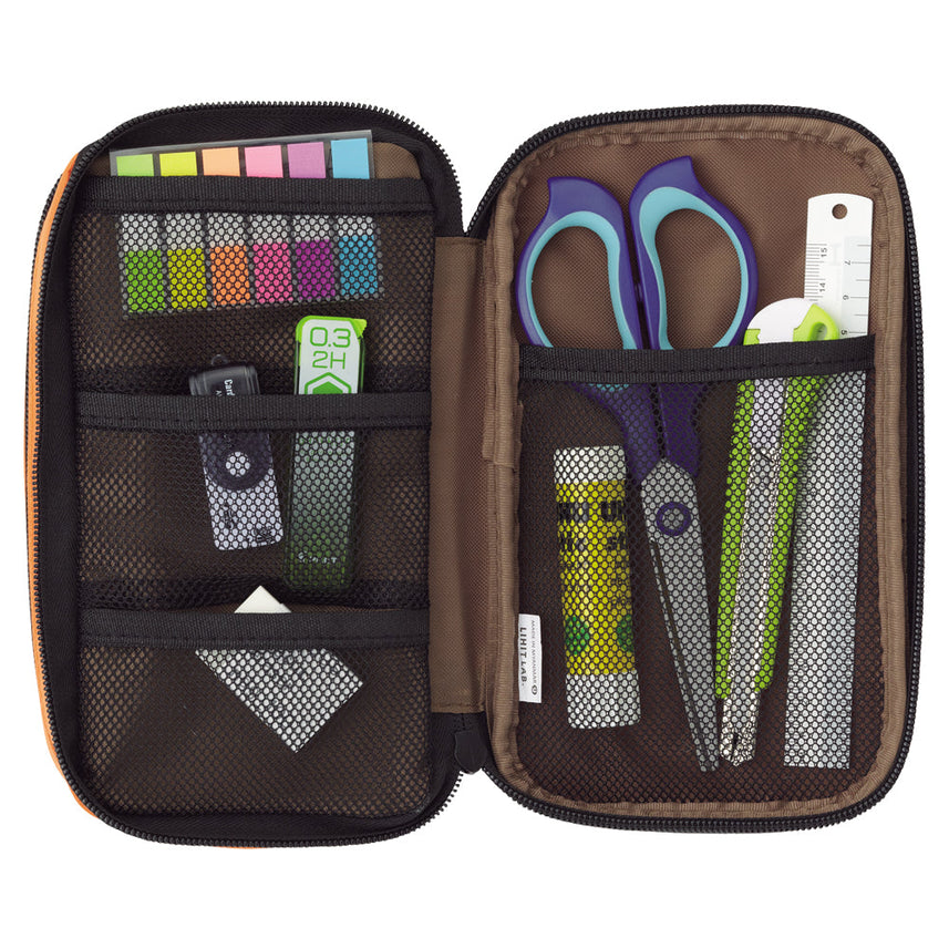 Pen case [book type] double