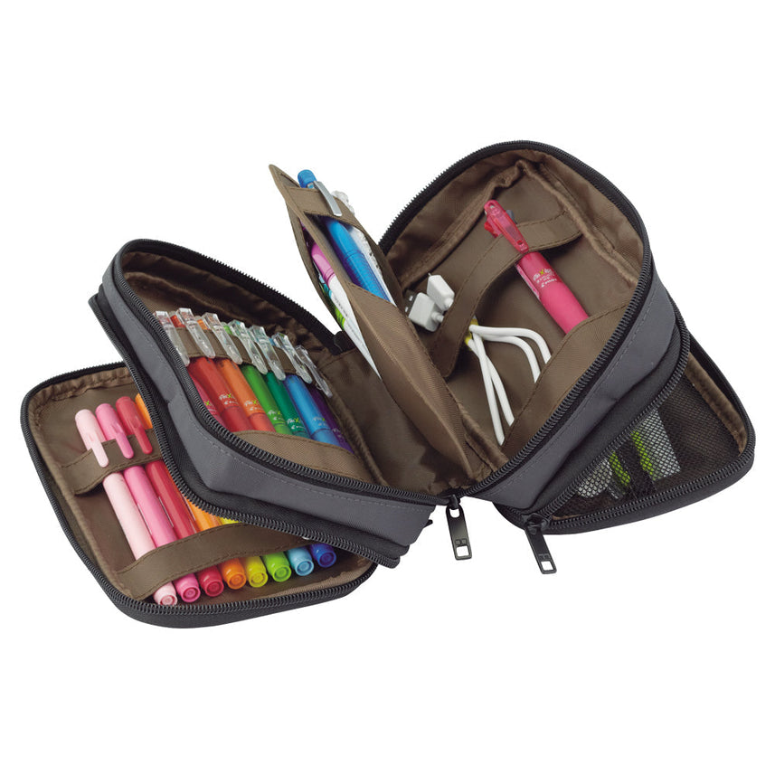 Pen case [book type] triple
