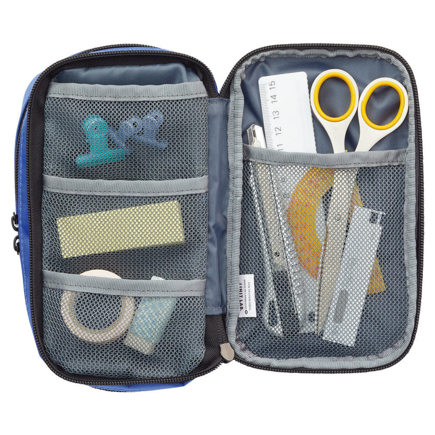 Pen case [book type] triple