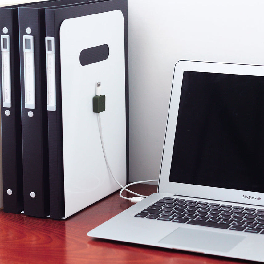 ALTNA Cable Holder (with magnet)