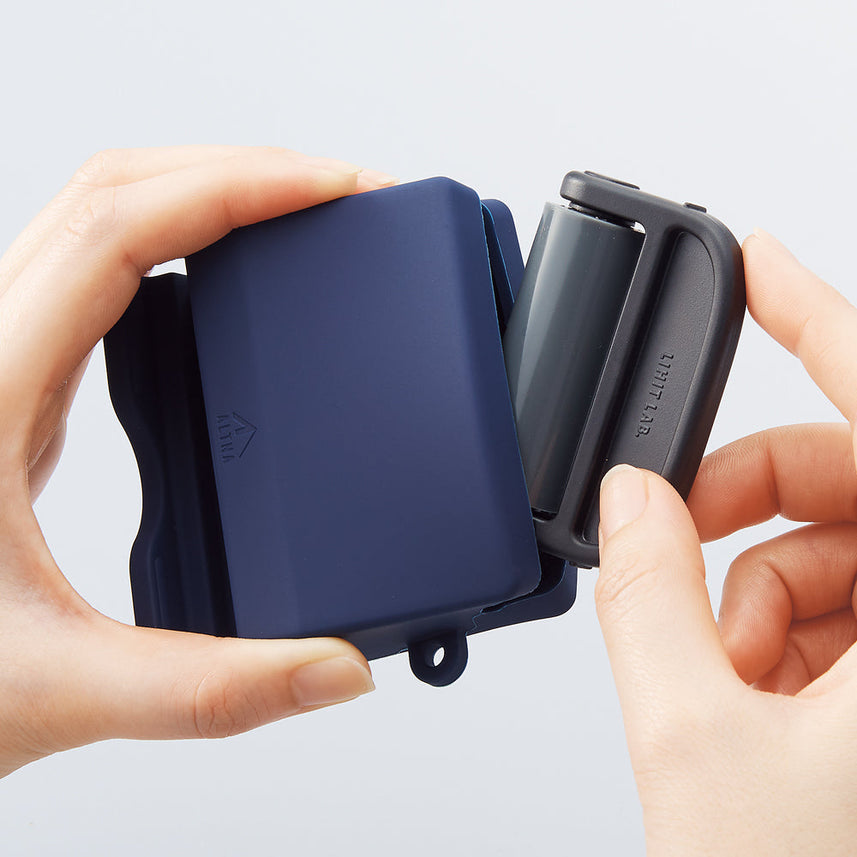 [Outlet] ALTNA Screen Cleaner (with stand)