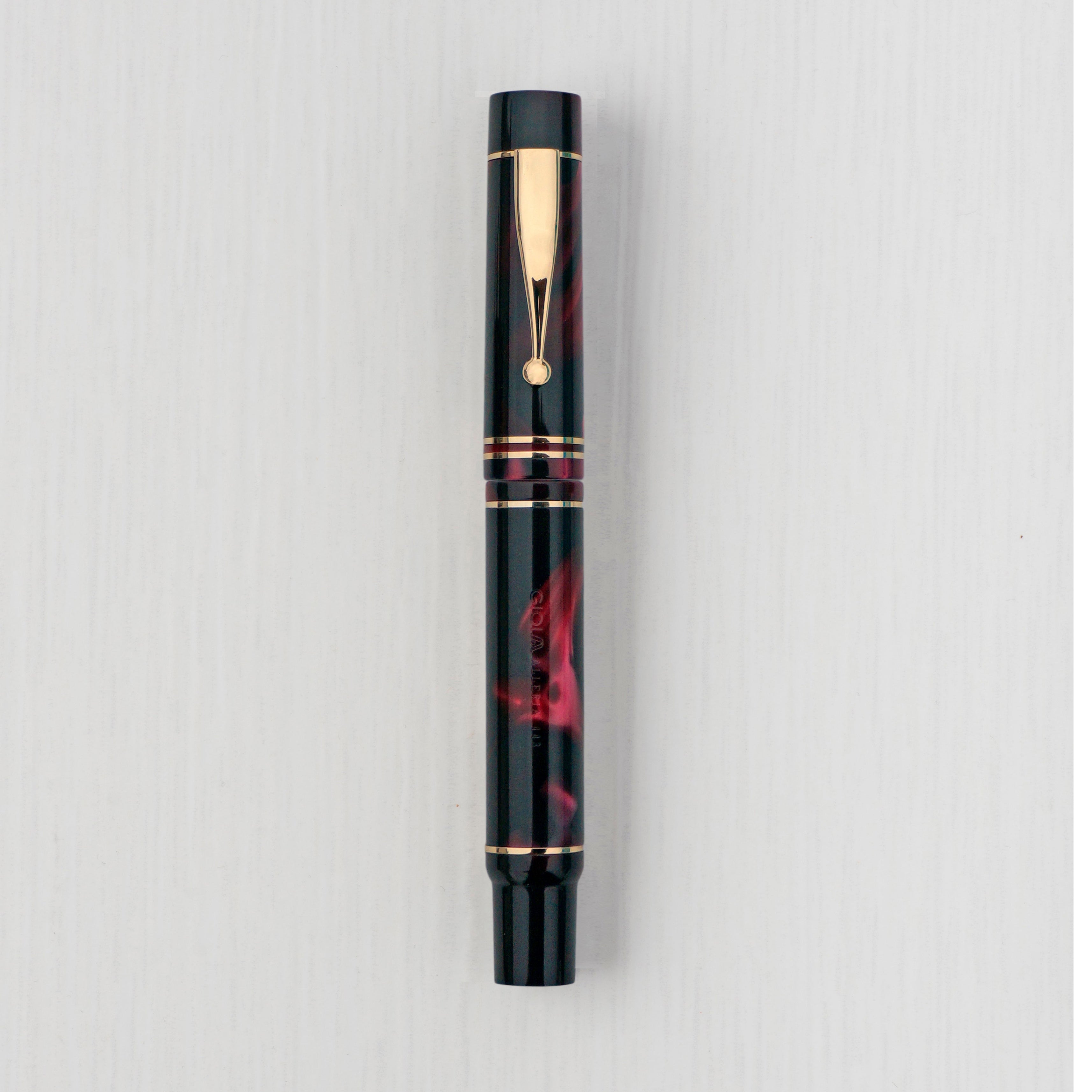 GIOIA Alleria Amaranto Red-Black Fountain Pen – Gold Trim