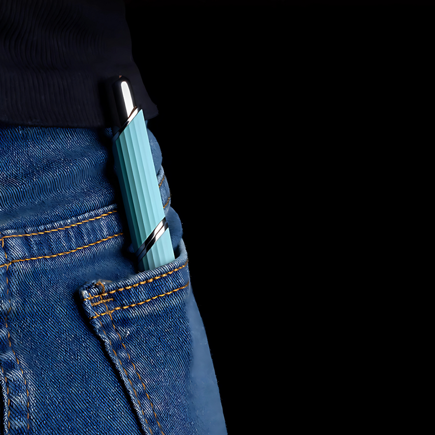 Bixia | Fountain Pen | 0.5mm | Fanghua Series | Small | Clear Sky Blue | F Nib