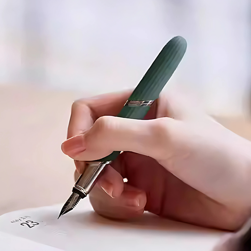 Bixia | Fountain Pen | 0.5mm | Fanghua Series | Small | Mysterious Green | F Nib