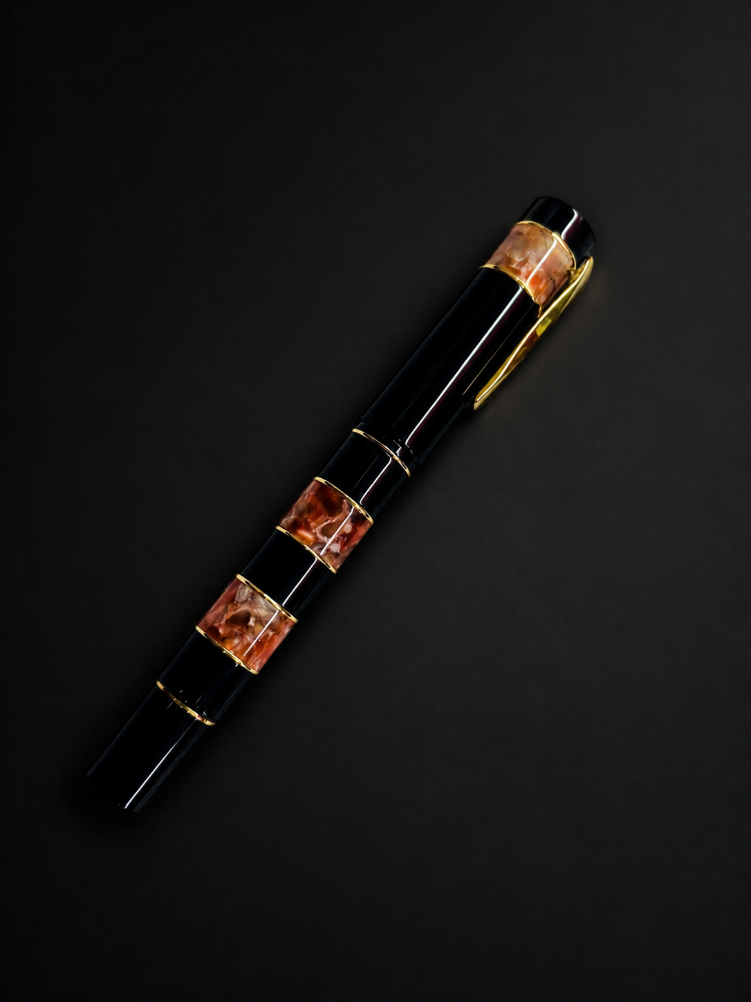 Gioia Penelope Black & Brown Fountain pen