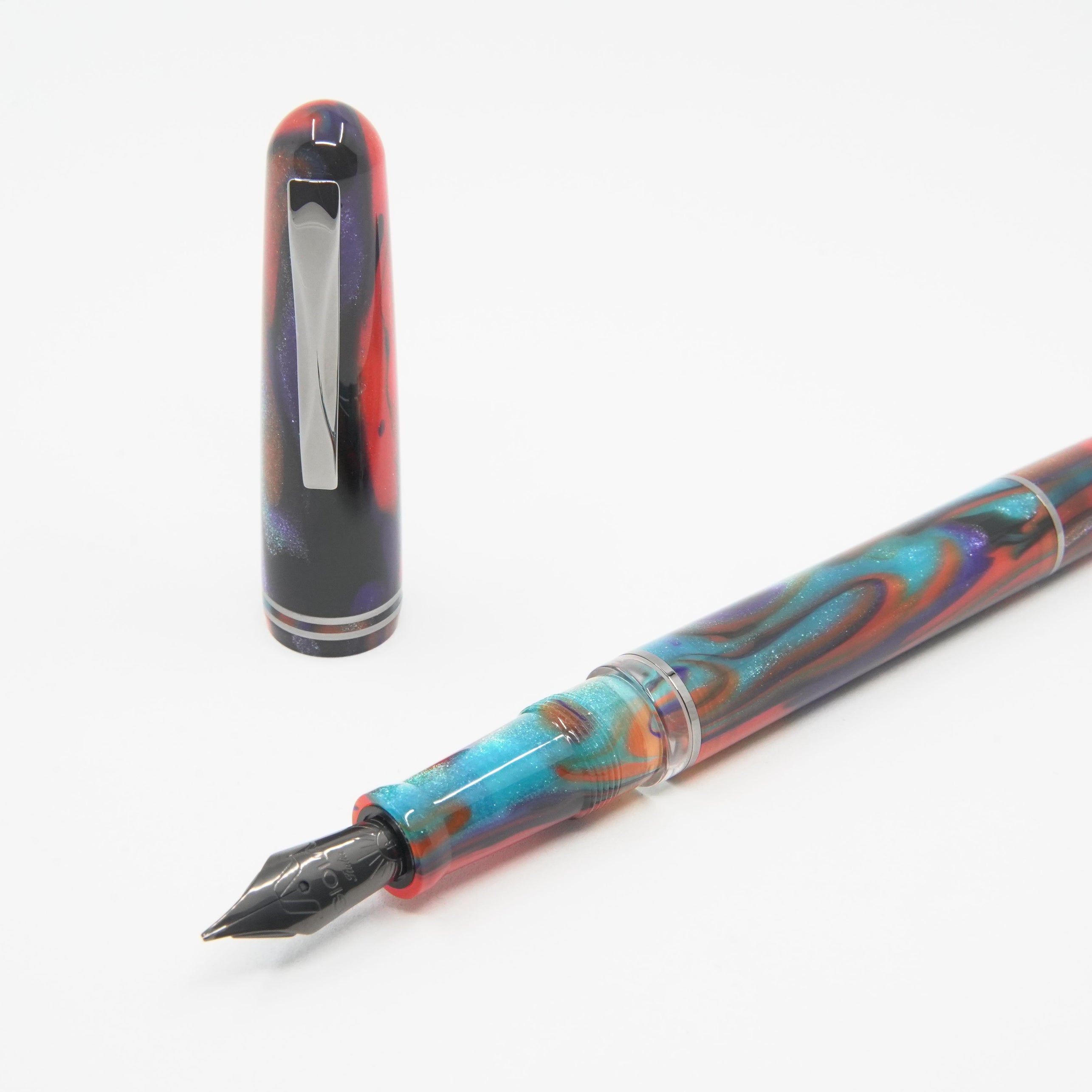 Gioia | Metis Fountain Pen | Iride | Ruthenium Trims | Stub Nib