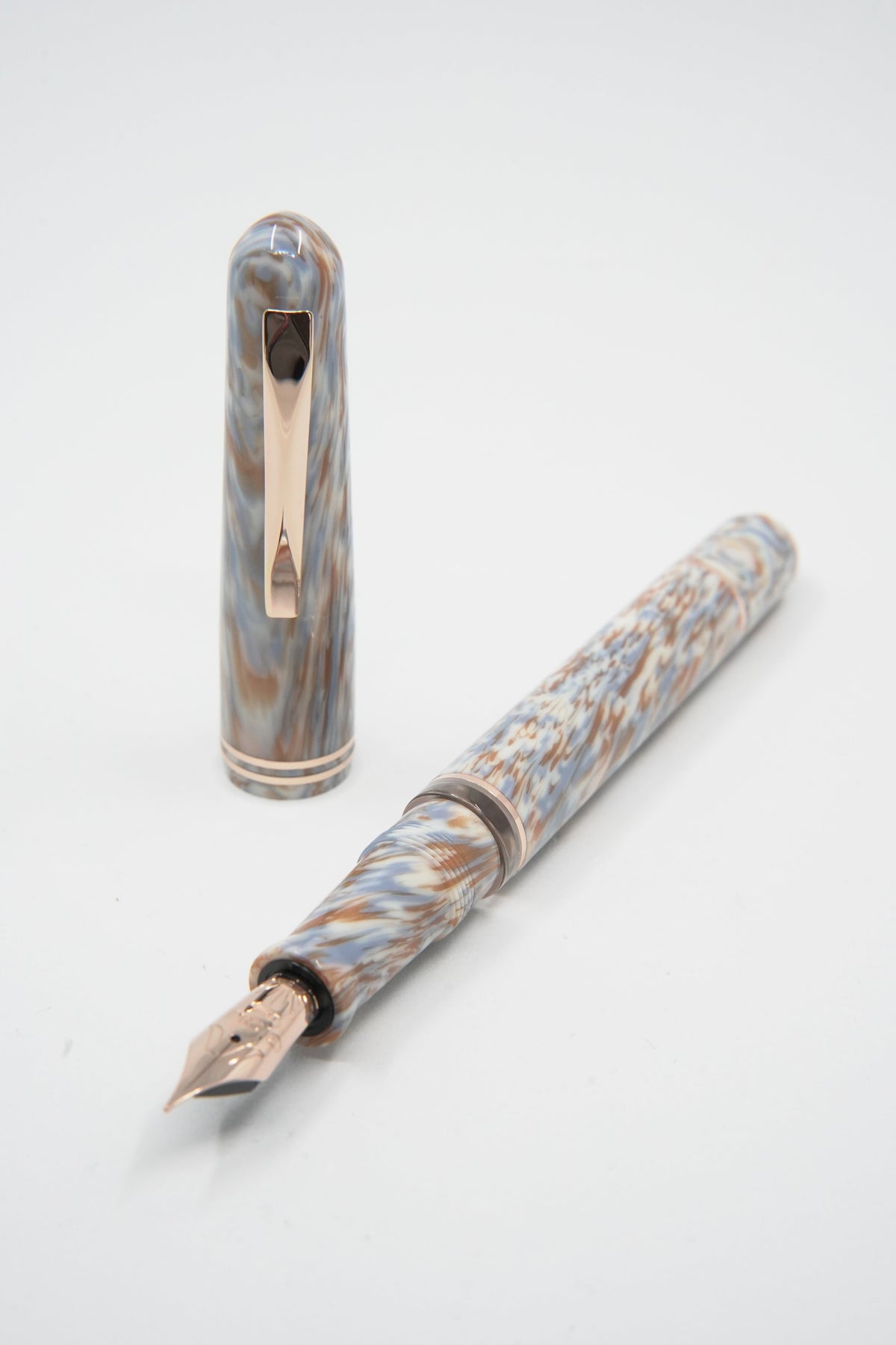 GIOIA Metis Cappuccino Fountain Pen – Rose Gold Trim