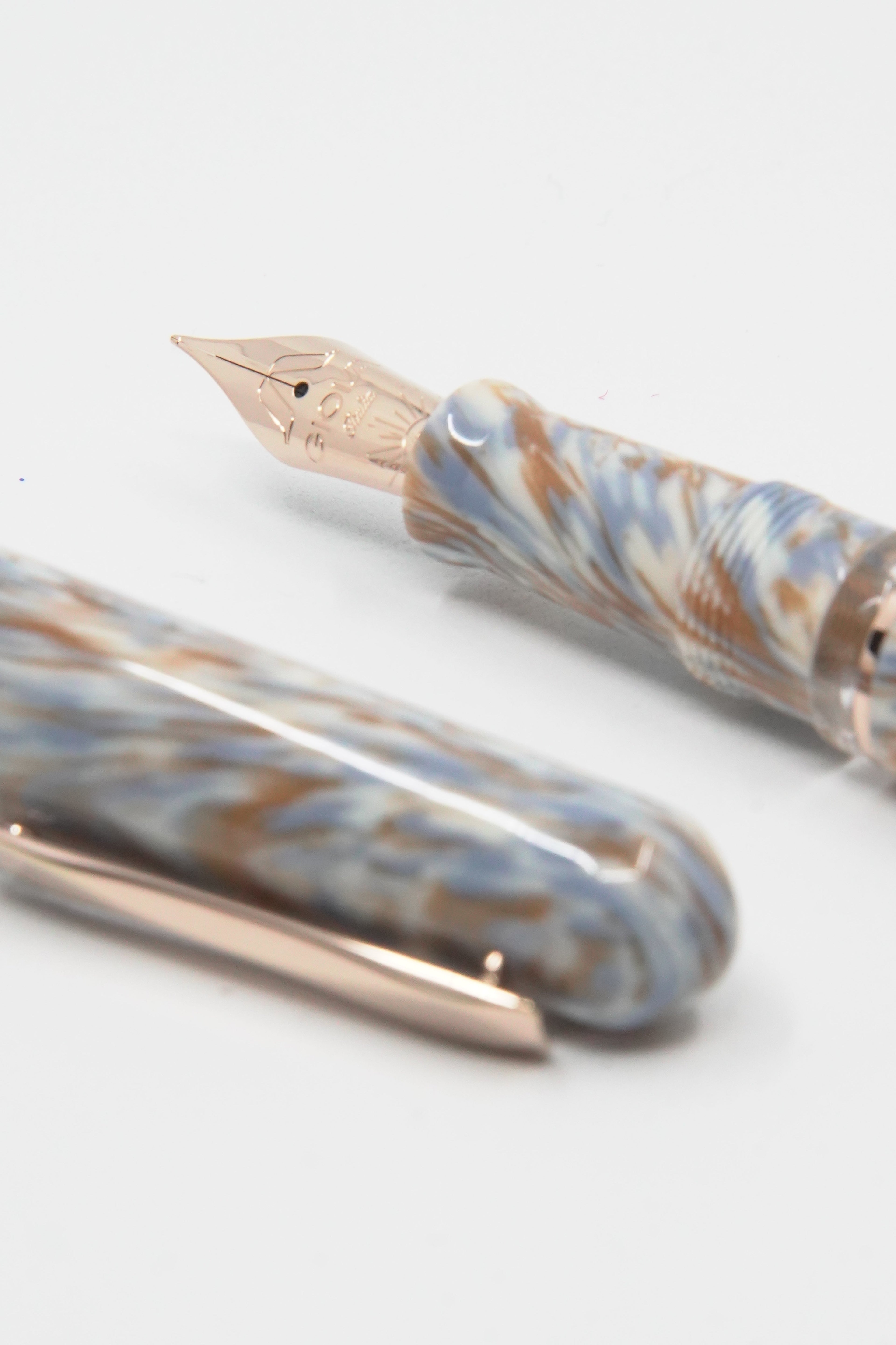 GIOIA Metis Cappuccino Fountain Pen – Rose Gold Trim