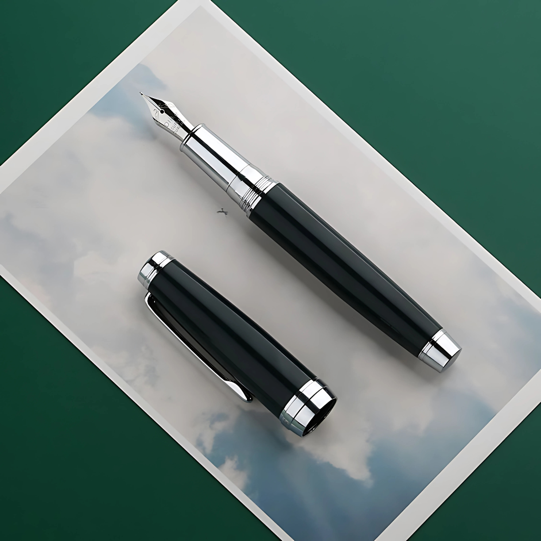 Delike | Fountain Pen | Crescent Moon 3 | Dark Jade Green