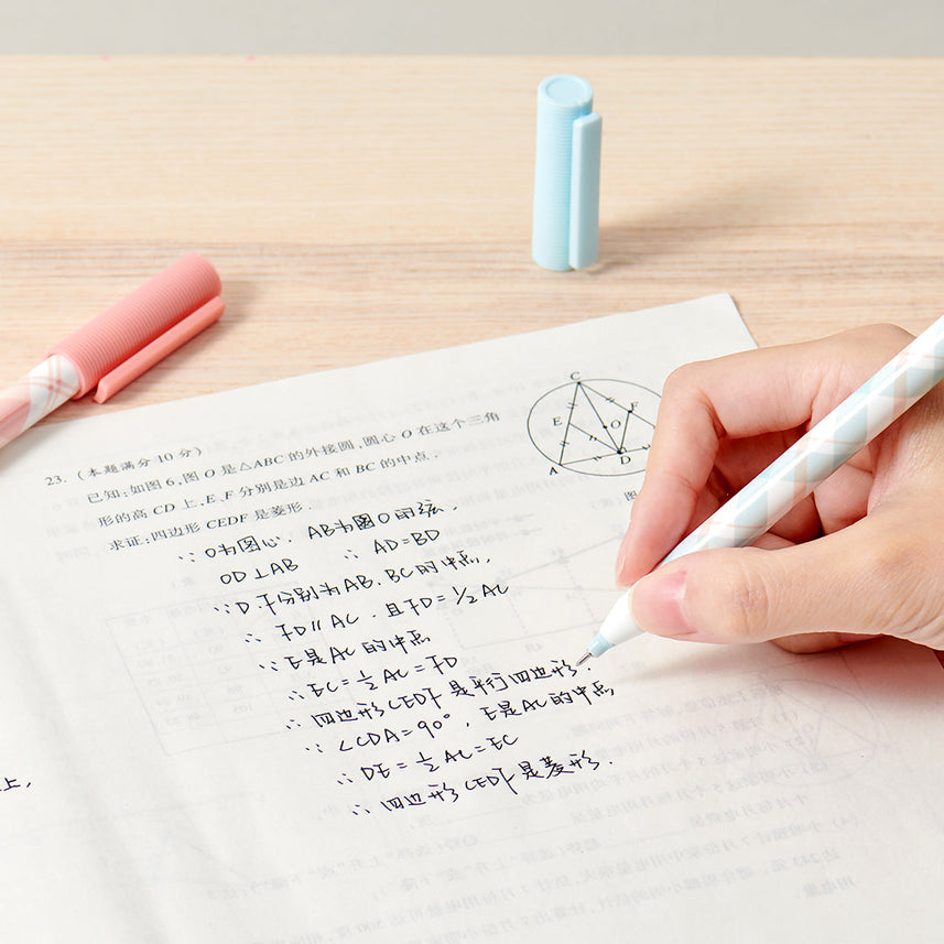 Jumbo Plaid Gel Pen Set