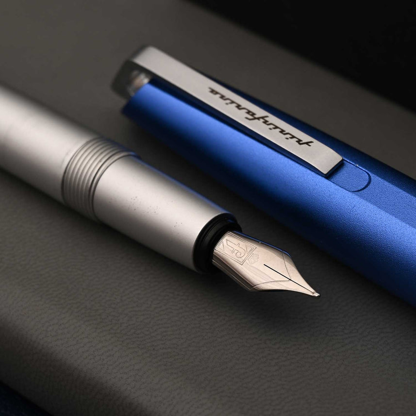 Pininfarina | Pf Go | Fountain pen | Blue | Medium