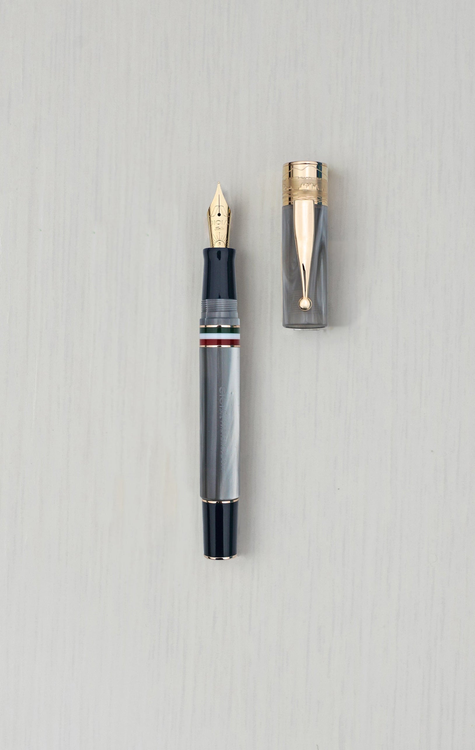 GIOIA Partenope Madreperla Pearl Fountain Pen and Rollerball – Gold Trim