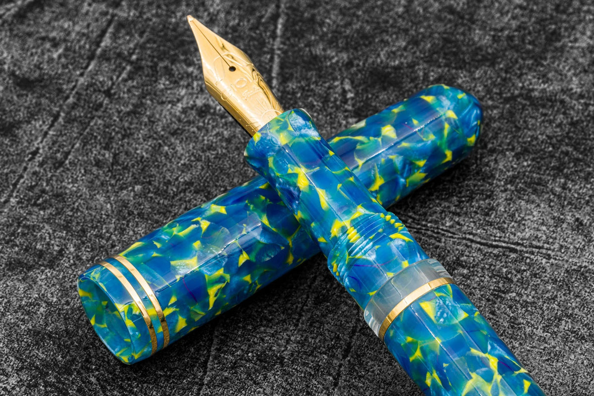 GIOIA Metis Colibri Blue Fountain Pen – Gold Trim