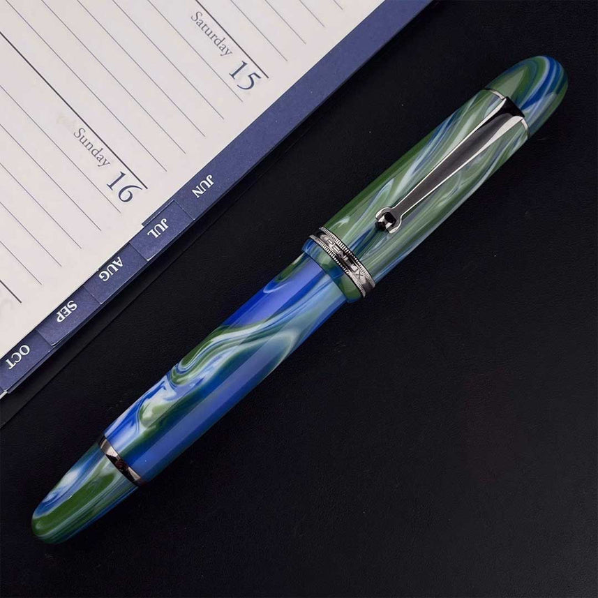 Penlux Masterpiece Grande The Green Earth Fountain Pen