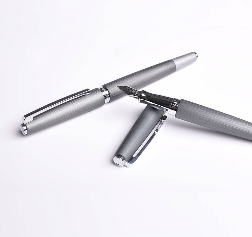 Balance Fountain Pen - INDOFUTURE - -