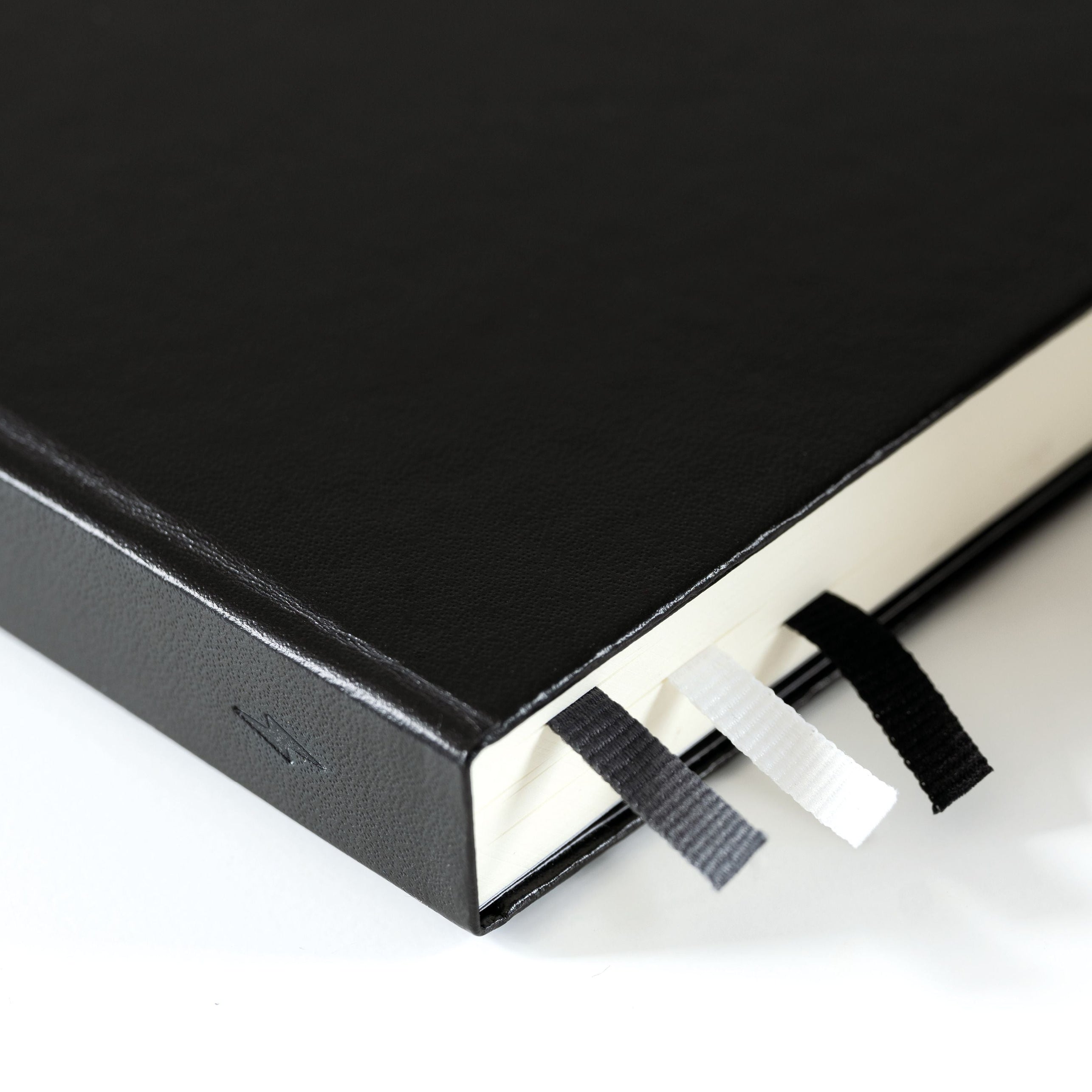 LEUCHTTURM1917 Bullet Journal Edition 2 Hardcover Notebook Medium (A5), Dotted, 206 Pages - Black
