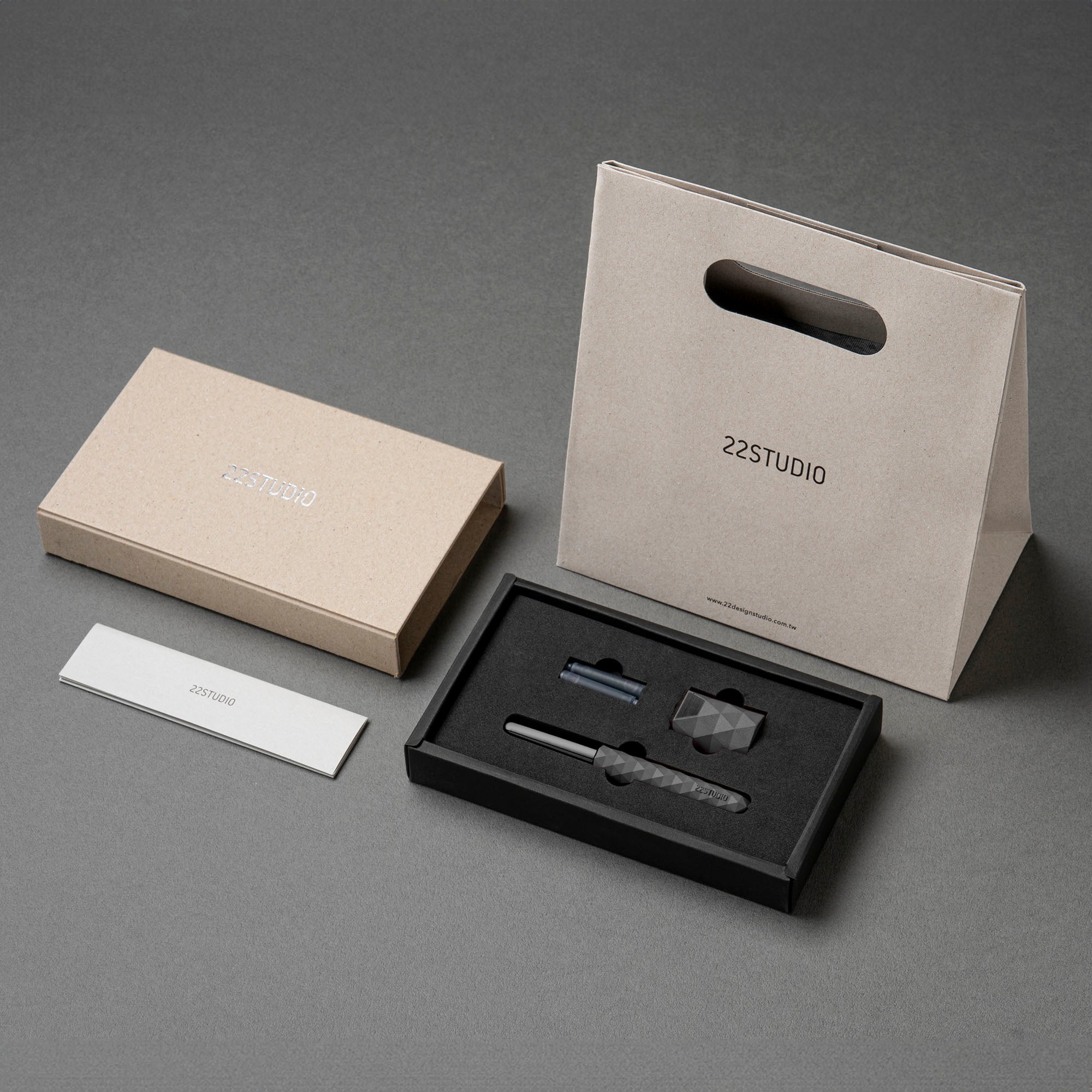 Polygon Fountain Pen Gift Set（Pen+Pen Rest）