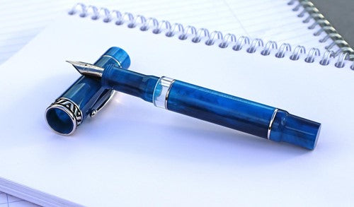 GIOIA Bellavista Mare Chiaro Blue Fountain Pen – Chrome Trim