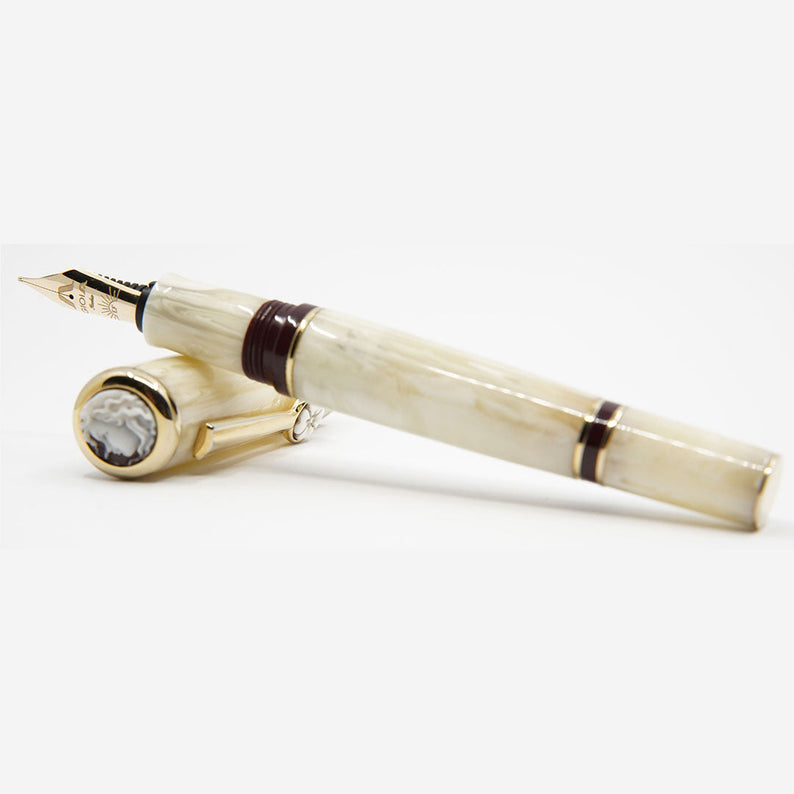 Gioia | Cameo | Special Edition | Medium Nib Fountain Pen