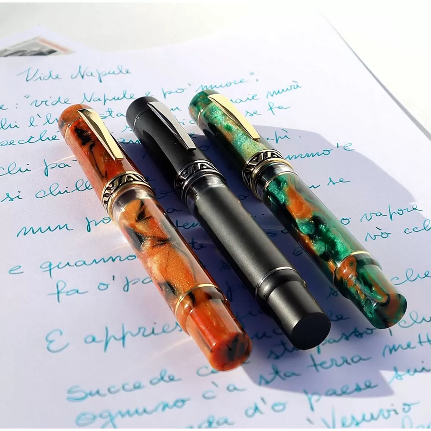 Gioia | Fountain Pen | Aragona Green | Marbled | Gold Trims | Medium Nib