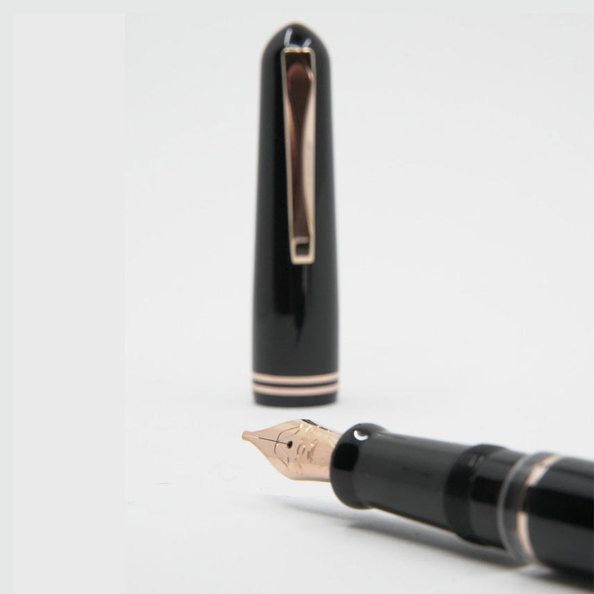 GIOIA Metis Classic Black Fountain Pen – Rose Gold Trim
