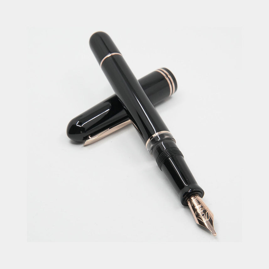 GIOIA Metis Classic Black Fountain Pen – Rose Gold Trim