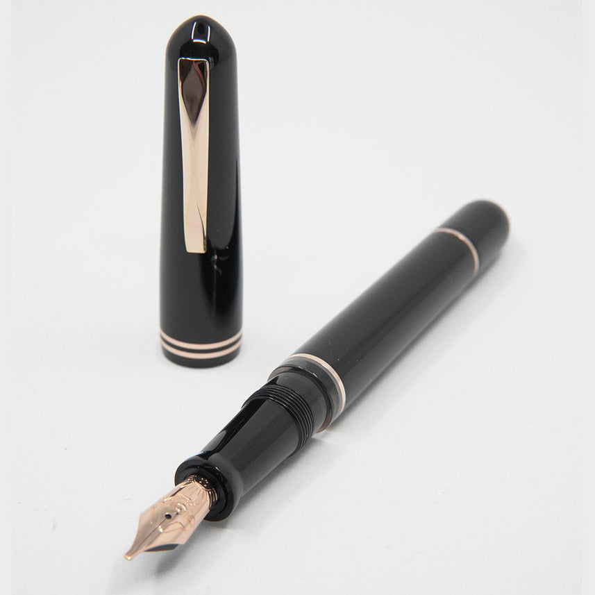 GIOIA | Metis | Fountain Pen | Classic | Black | Rose Gold Trims