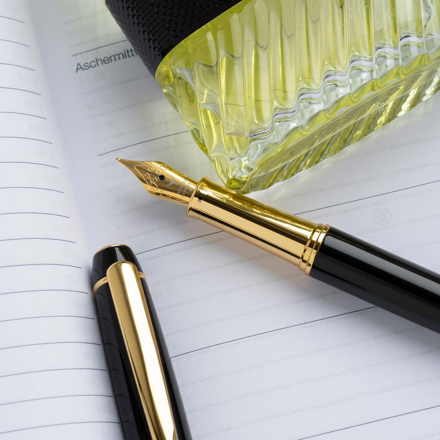 Horner | Nobilis | Fountain Pen | Black - GT - penpencilink