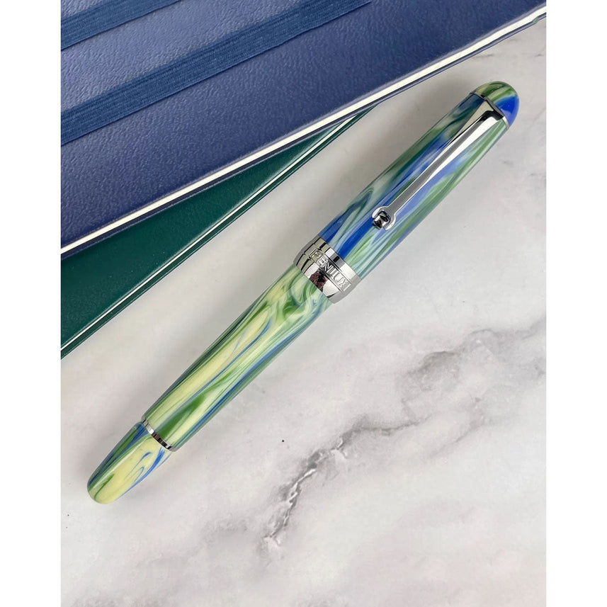 Penlux | Fountain Pen | Delgado | The Green Earth