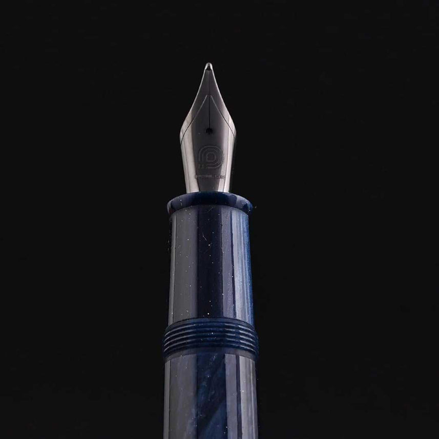 Penlux | Fountain Pen | Masterpiece Delgado | Firefly