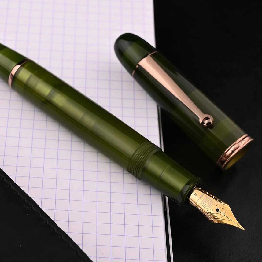 Penlux | Masterpiece Grande | Fountain Pen | Rain Forest | Green | Piston Filling