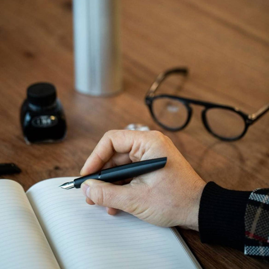 Pininfarina | Pf Two | Fountain Pen | Black | Medium