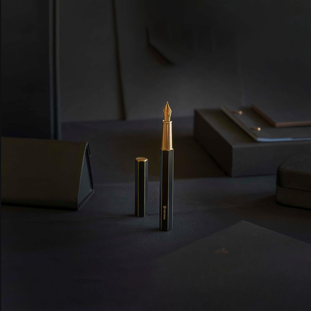 Ystudio Classic Revolve Fountain Pen - Black Hexogon | Medium Nib